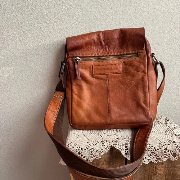 Harbour 2nd Brown Tan Leather Messenger Cross Body Bag - Picture 3 of 10